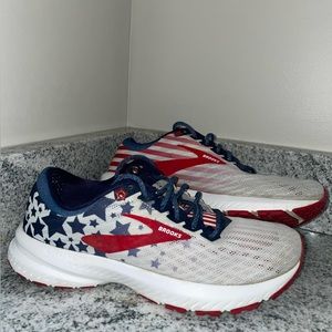 Brooks Launch 6 Old Glory Patriotic￼ Women’s Sz 8 Sneakers Shoes Star & Stripes